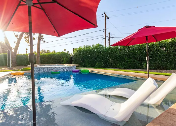 New Windsor Modern Retreat Pool Volleyball * Scottsdale